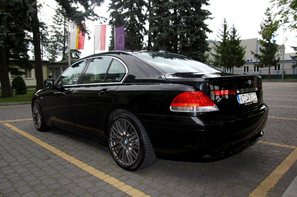 BMWklub.pl • Zobacz temat Dystanse do felg E65 18